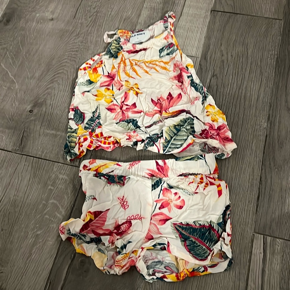 Floral outfit set
